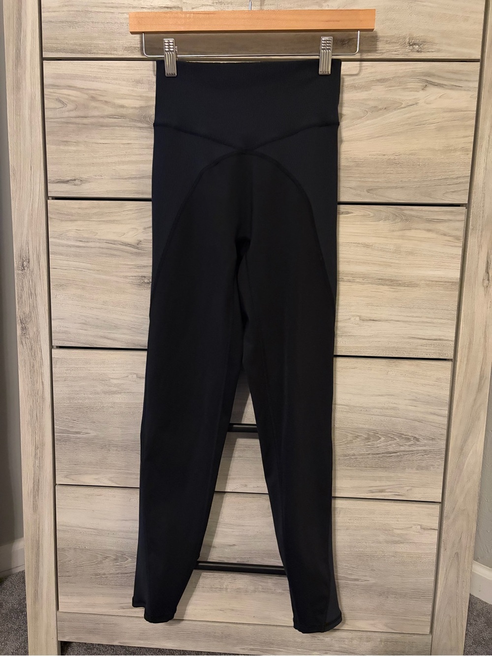 aerie goals 7/8 black legging Medium